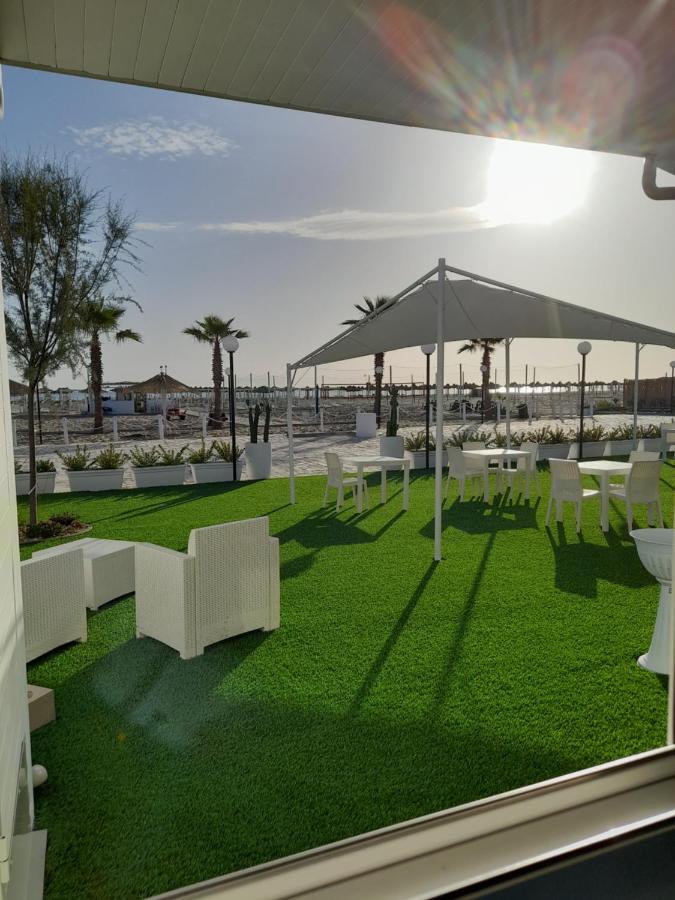 Aurora Beach & Suite Margherita Di Savoia Luaran gambar