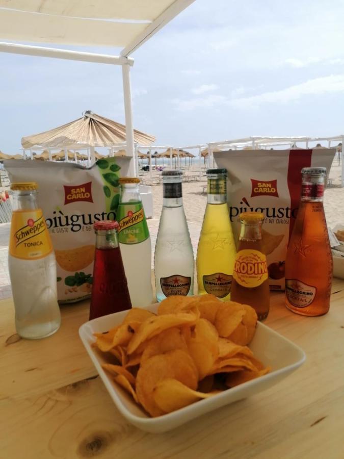 Aurora Beach & Suite Margherita Di Savoia Luaran gambar